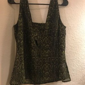 Pretty little thing open back tank Snake print NWT